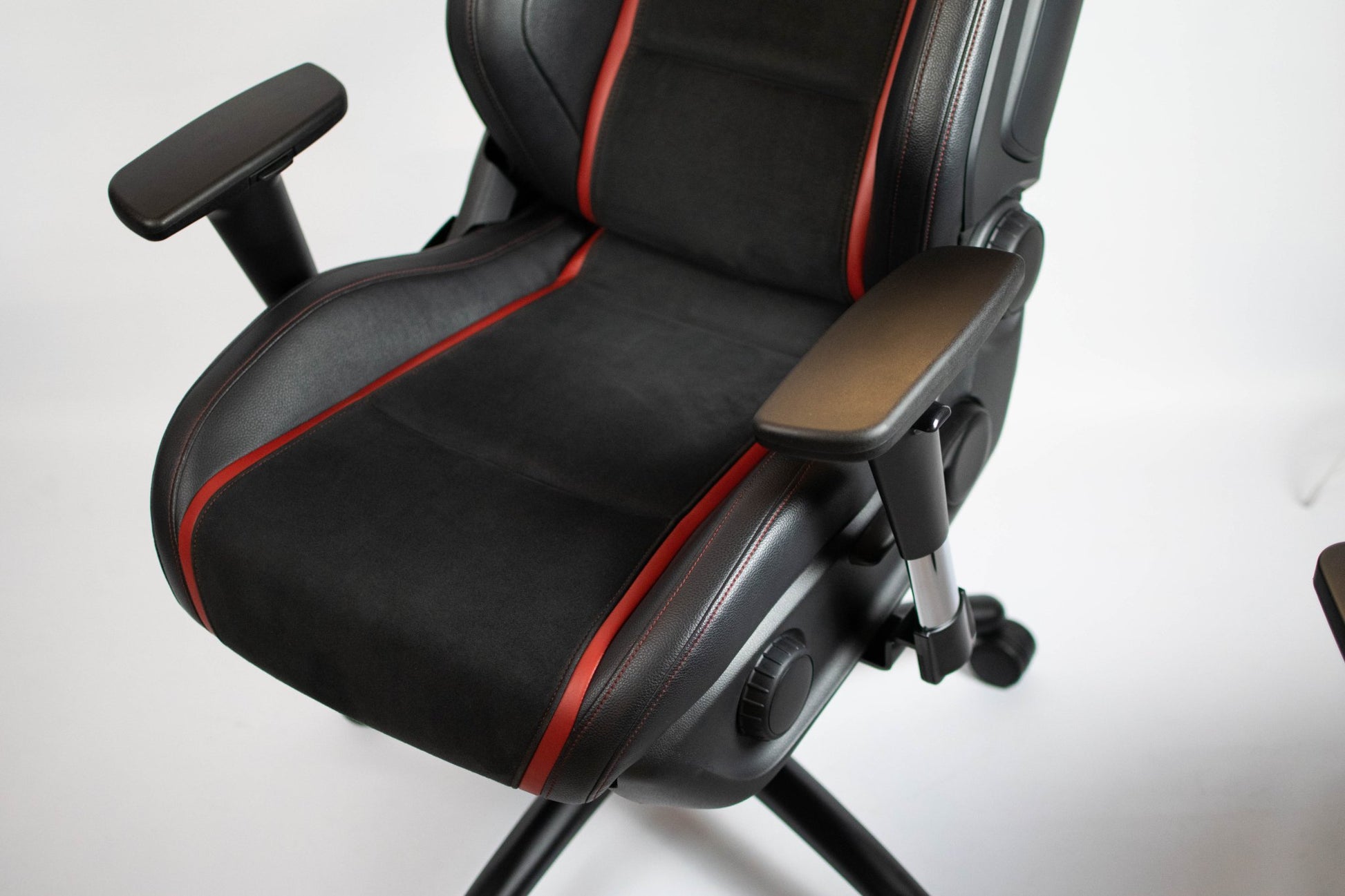 Mercedes A45 AMG Recaro Office Chair - R3VISION
